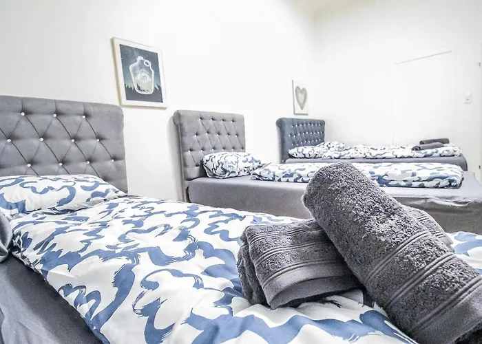 Comfort Quad Hn Апартаменти *